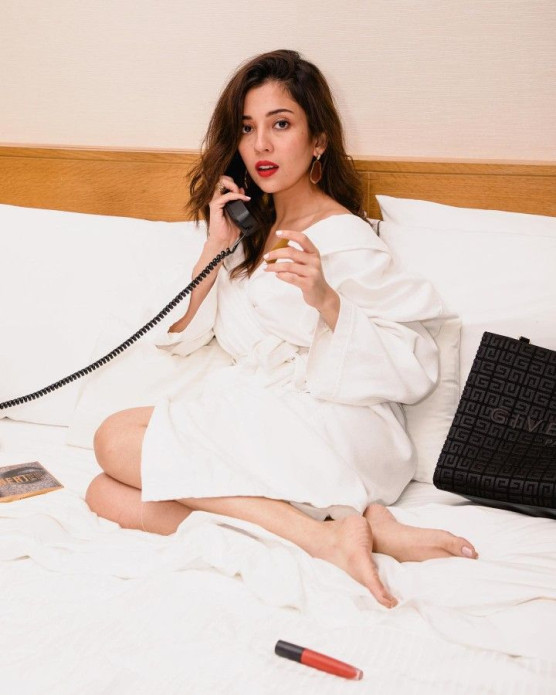 Kolkata call Girls Available For Clients Satisfaction