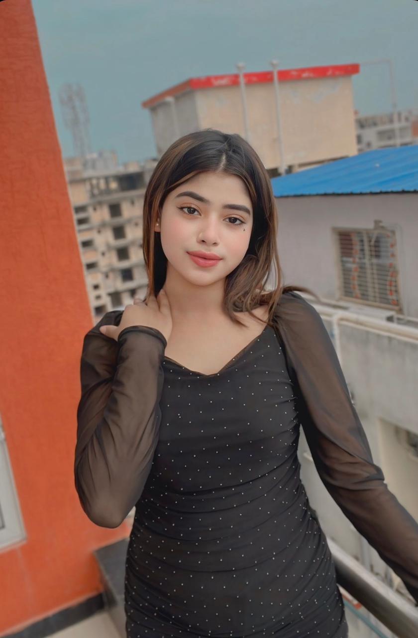 Unlimited Enjoy With Naughty Slim Model Mahi Singh Call Now