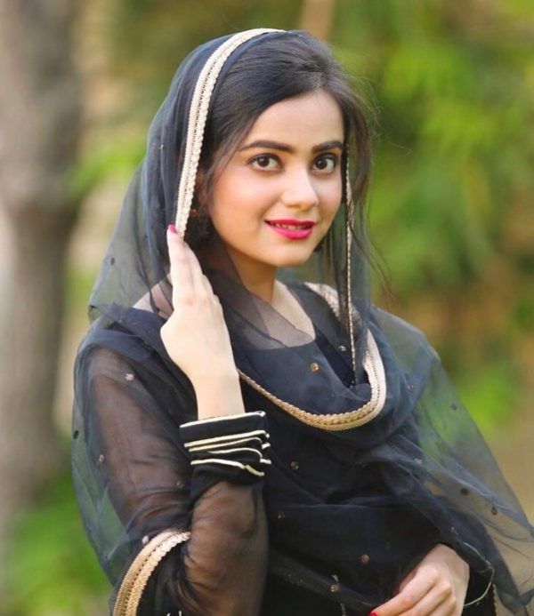 Independent Hyderabad Call Girl In Cheap Rate For Real Time Service