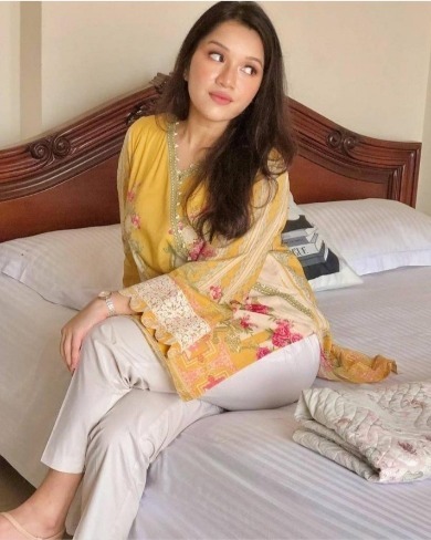 Budget-friendly Hyderabad Call Girl: Avni Gupta